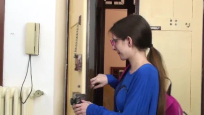 Sex lessons with my stepmom